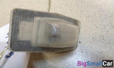 Фонарь подсветки номера от Ford Escape 2000-2006