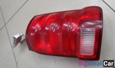 Фонарь задний наружный правый от Ford Explorer U152 2001-2005