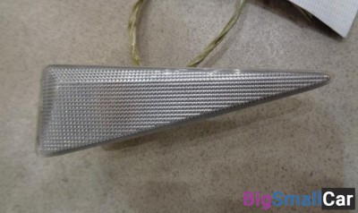 Повторитель правый от Renault Megane 2 2002-2008