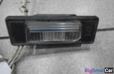 Фонарь подсветки номера от Nissan X-trail T31 2007-2015