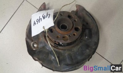 Кулак поворотный задний правый от Mercedes-Benz C-class W203 2000-2007