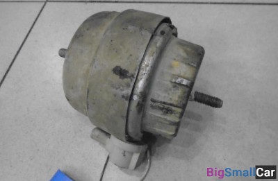 Опора двигателя правая от Audi A6 C6, 4F 2004-2011