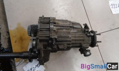 Коробка раздаточная от Audi A8 D2 1994-2002