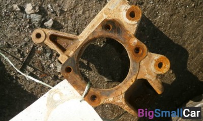 Кулак поворотный задний левый от Ford Mondeo 3 2000-2007
