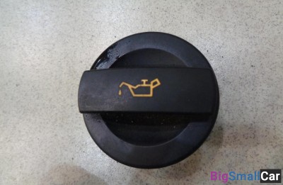 Крышка маслозаливной горловины от Audi A8 D3 2002-2010