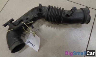 Патрубок воздушного фильтра от Subaru Outback BG 1994-1999