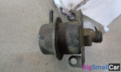 Регулятор давления топлива от Ford Explorer U2 1995-2001