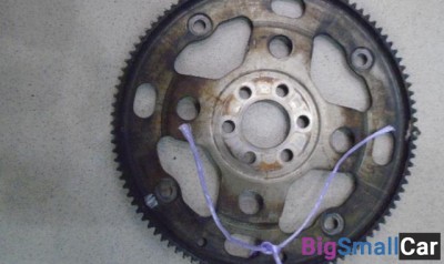 Маховик от Nissan Cube Z10 1998-2002