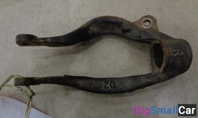 Кронштейн амортизатора передний правый от Mitsubishi Galant EA 1996-2003