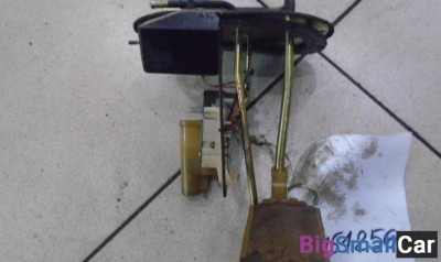 Датчик уровня топлива от Toyota Camry V30, XV10 1990-1994