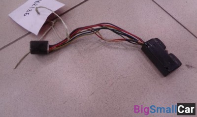 Блок управления передними стеклоподъемниками левый от LDV Maxus 2004-2008