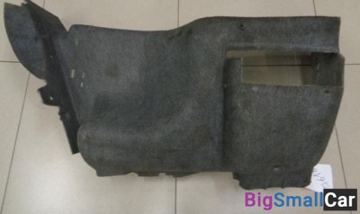 Обшивка багажника правая от Volvo S40 1995-2004