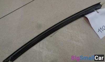 Направляющая стекла двери задней правой от BMW 3-Series E90, E91 2005-2012