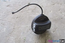 Крышка лючка бака (16 Система подачи топлива) 16117222392