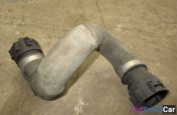 Патрубок нижн. n52n 3.0 (17 Система охлаждения) 17127798496